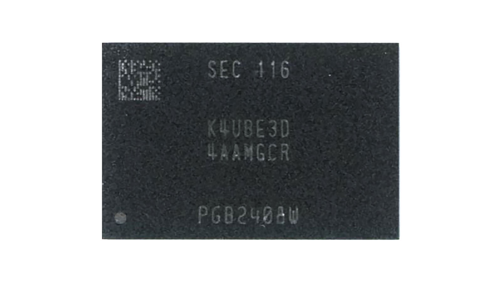 Оперативная память DDR4  K4UBE3D4AA MGCR  4Gb  21год.