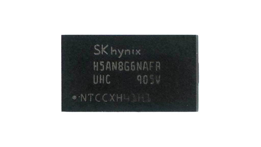 Оперативная память DDR4 Hynix H5AN8G6NAFR-UHC  19год.